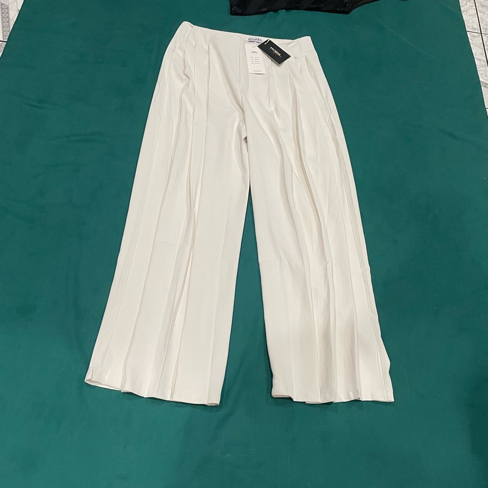 Elegant Cream Wide-Leg Pants brand New women size XL